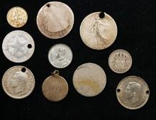 Group of 10 Coins/Tokens, Canadian Quarter, 25 Ore, 20 Centavos, Shilling, Thai Bhat, 1/10 Gulden, 3