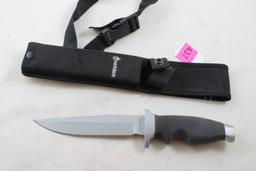 Gerber Steadfast Fixed Blade Knife w/Sheath