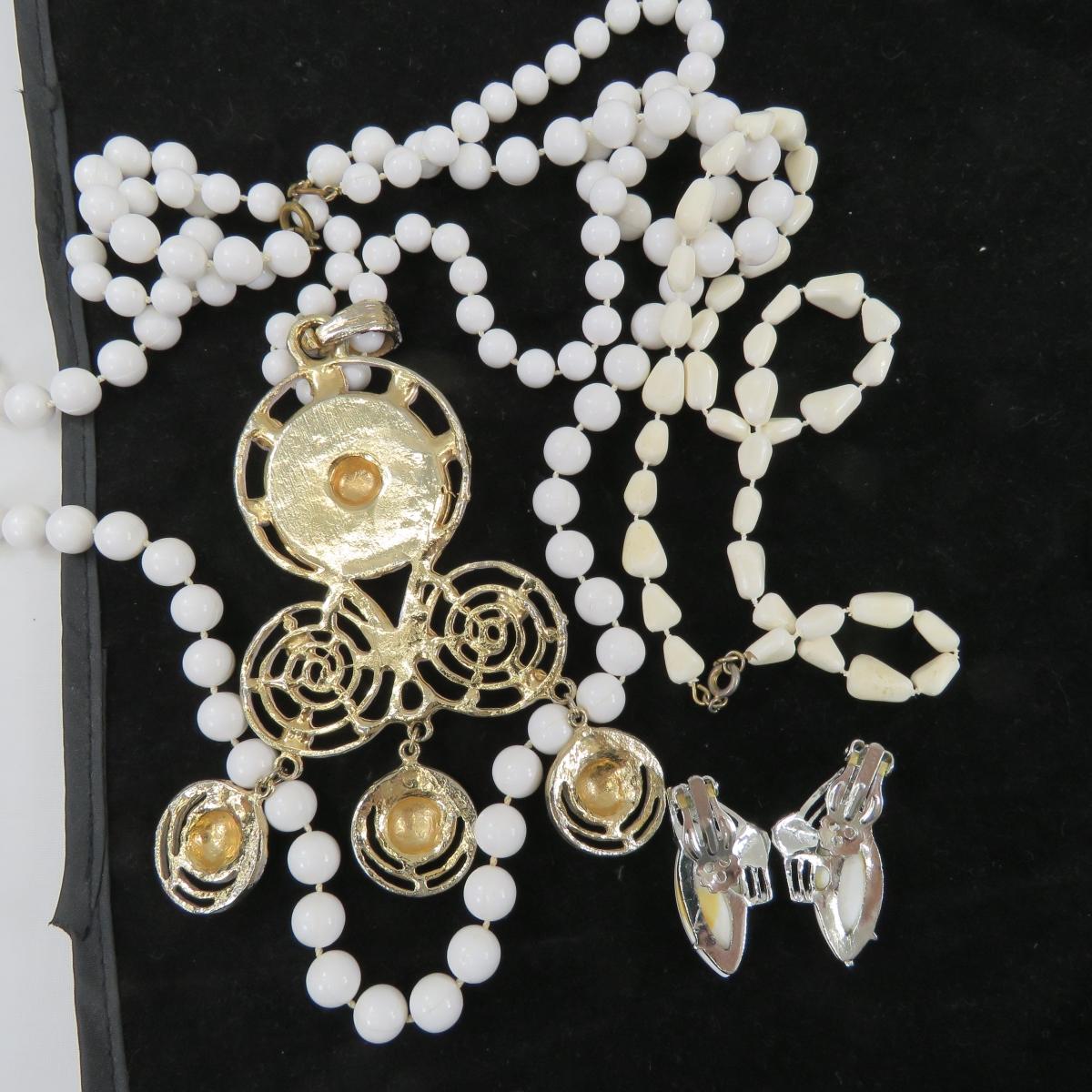Judy Lee, ART, Laguna and other Vintage Jewelry