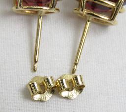 Garnet & 14kt Gold Necklace and Earring Set