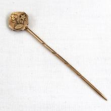 Antique 9kt Gold Hallmarked Floral Stick Pin