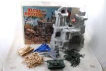 TimMee Toys Battle Mountain Complete in Box