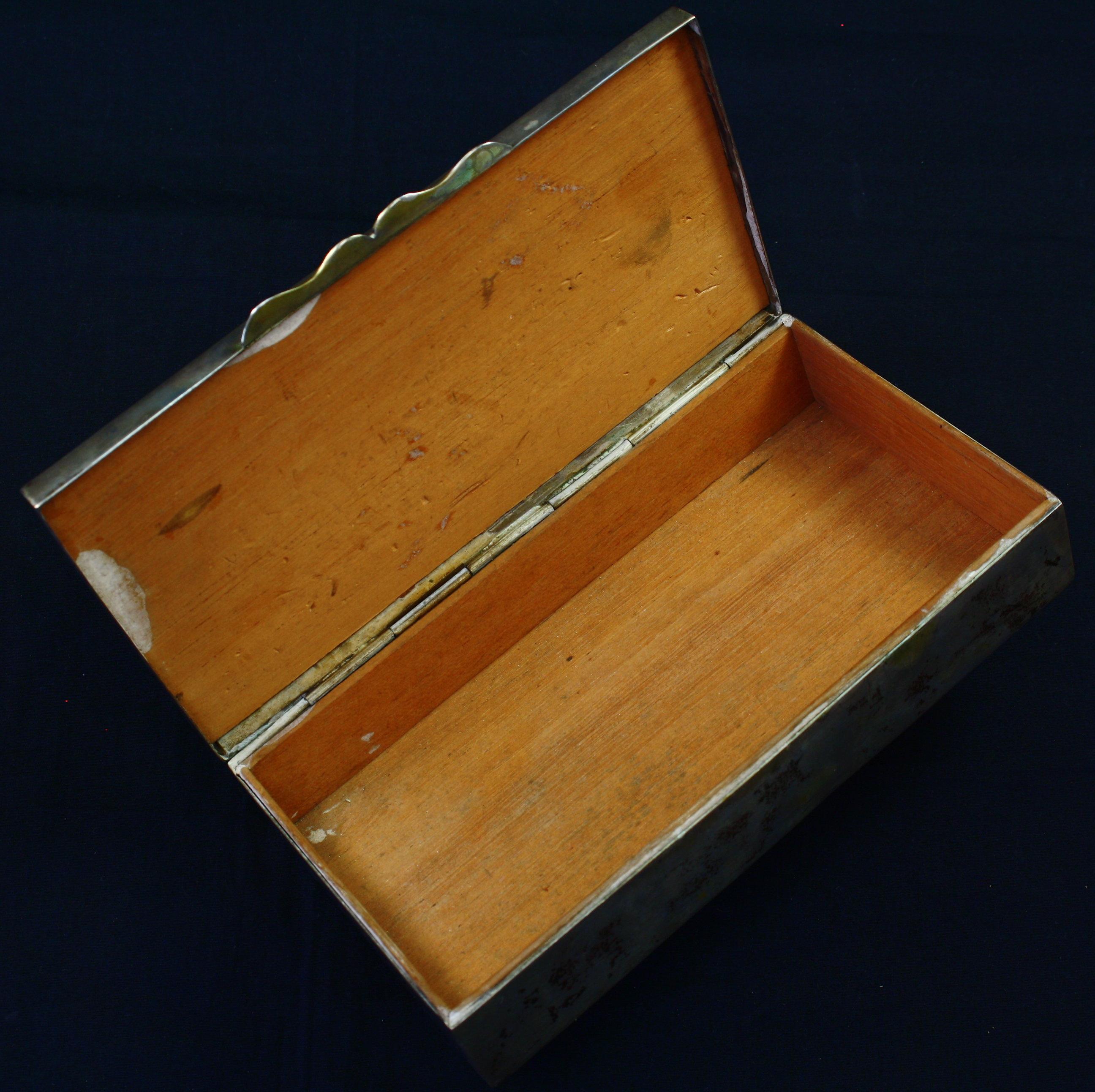 Vintage .900 silver Native Mexican cedar-lined hinged box
