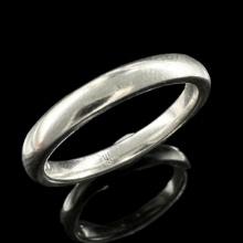 Estate James Avery sterling silver plain band ring