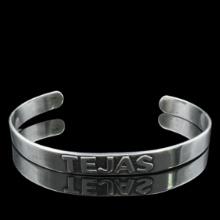 Estate James Avery sterling silver "TEJAS" bracelet
