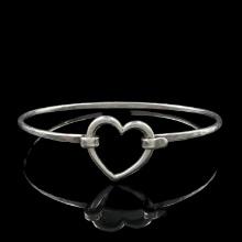 Retired estate James Avery sterling silver heart hook bracelet