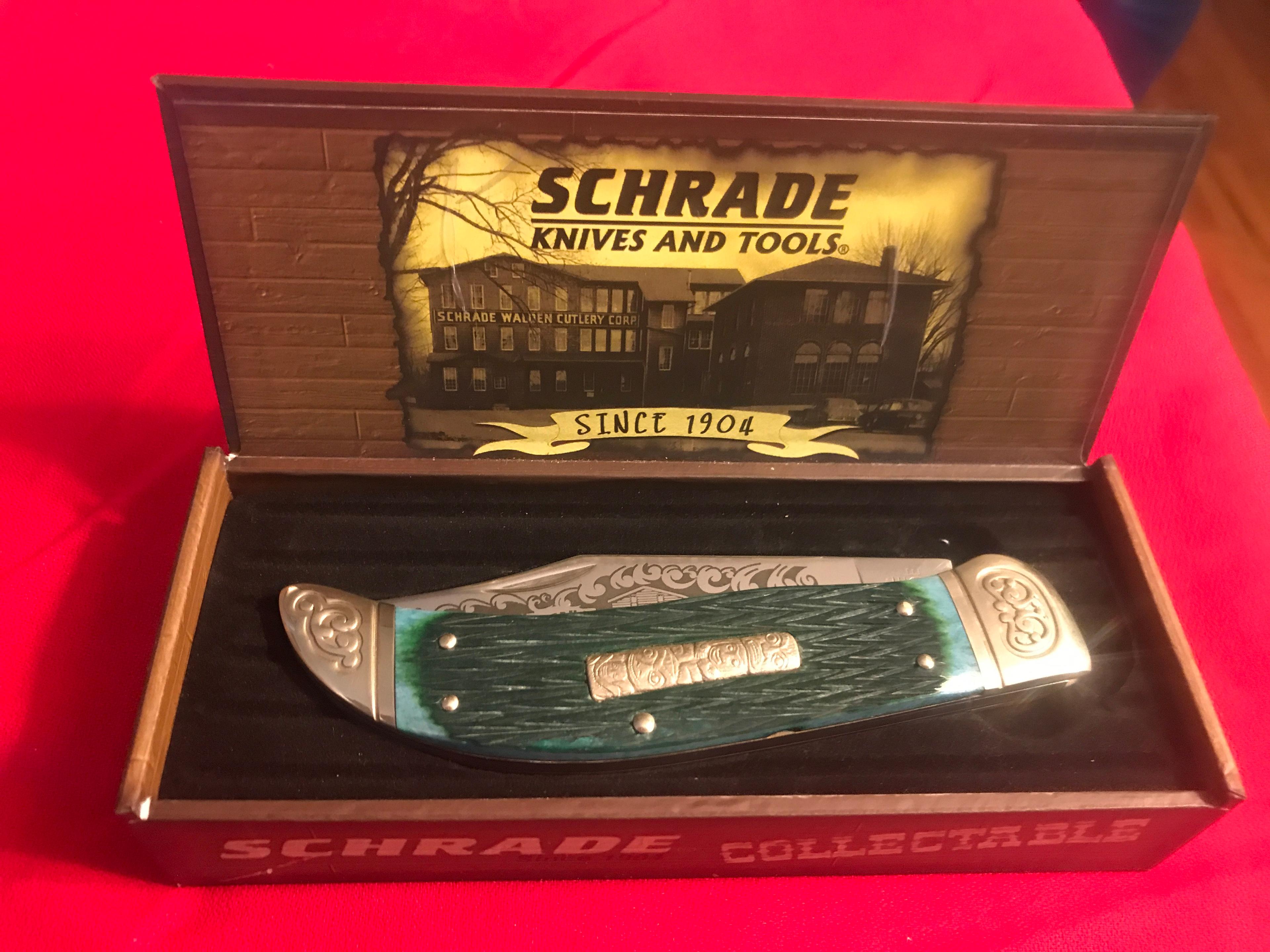 Schrade Pocket Knife with Box