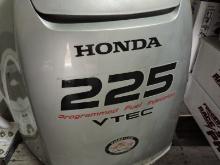 Boat Engine - Honda 225HP VTEC Outboard, runs