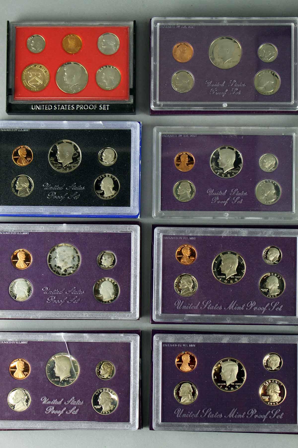 12 US Uncirculated Mint Sets; 1984-1995