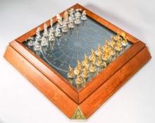 1986 Wood Cased Star Trek Chess Set By The Franklin Mint