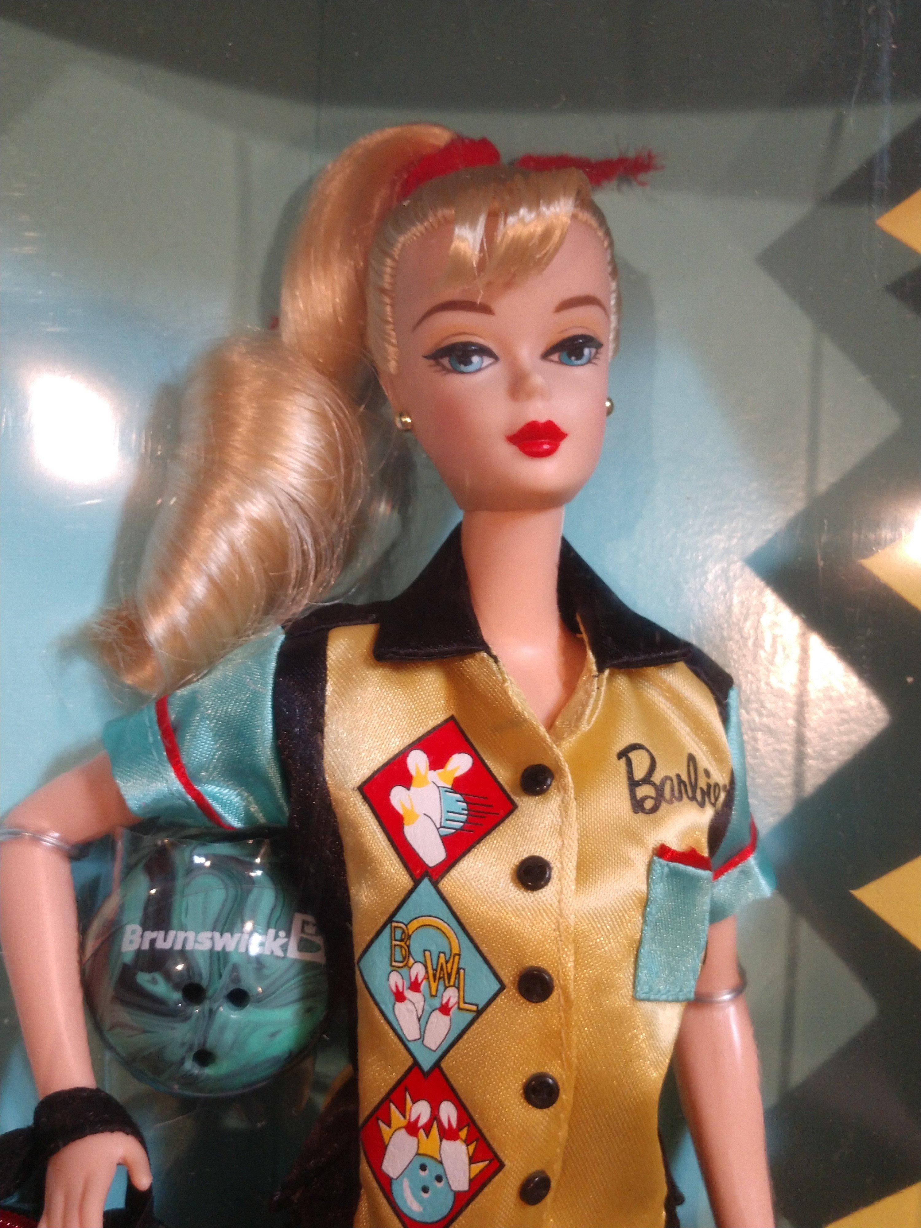 Nib! Collector Edition 1999 Bowling Champ Barbie W/ Accessories!