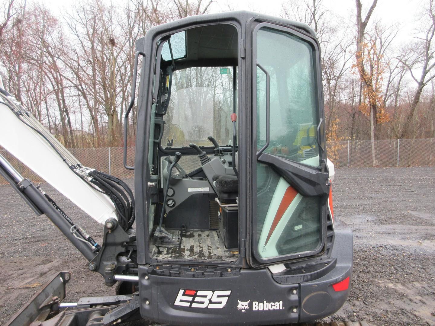 2020 Bobcat E35i Mini Excavator
