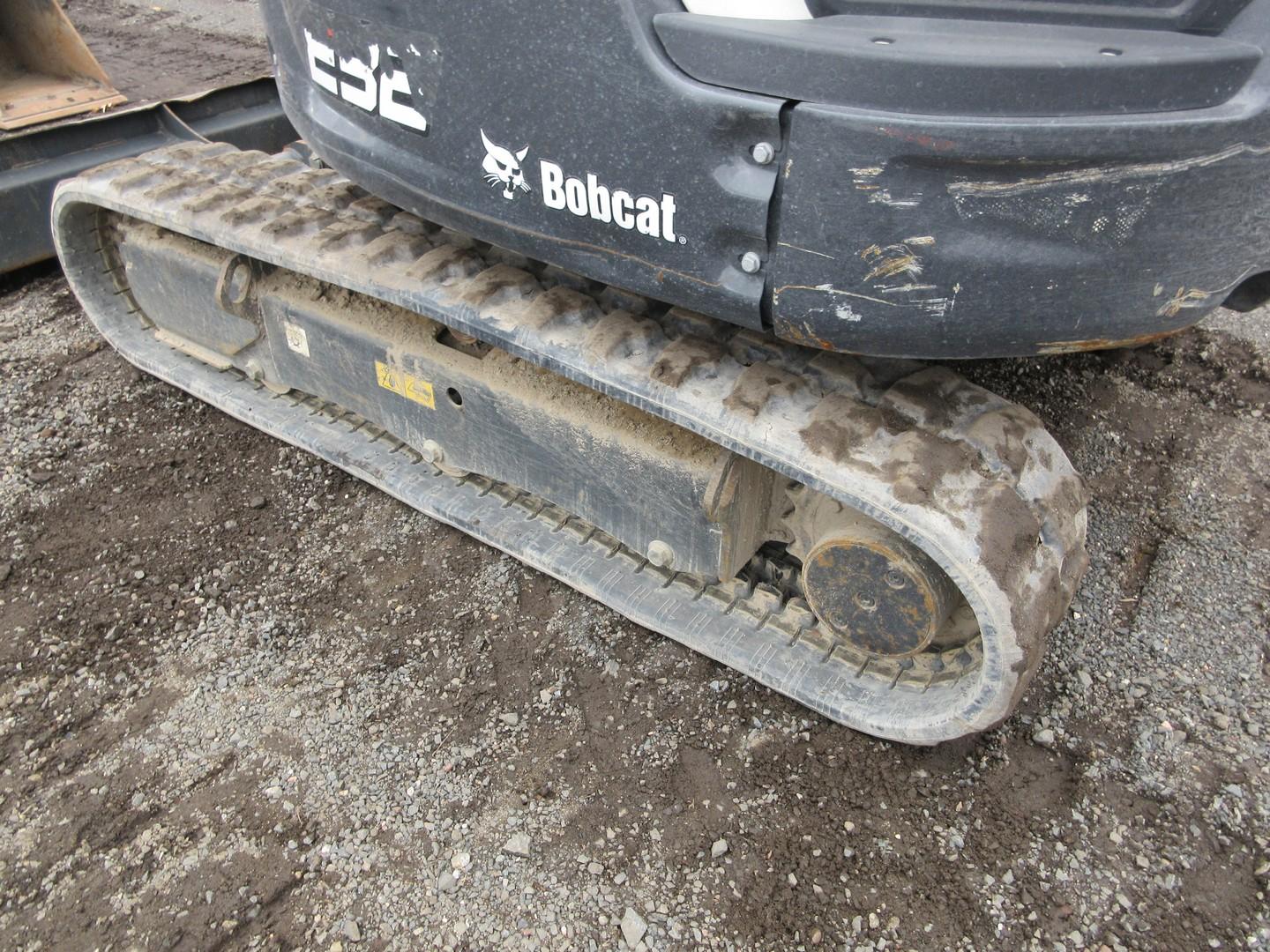 2021 Bobcat E32i Mini Excavator