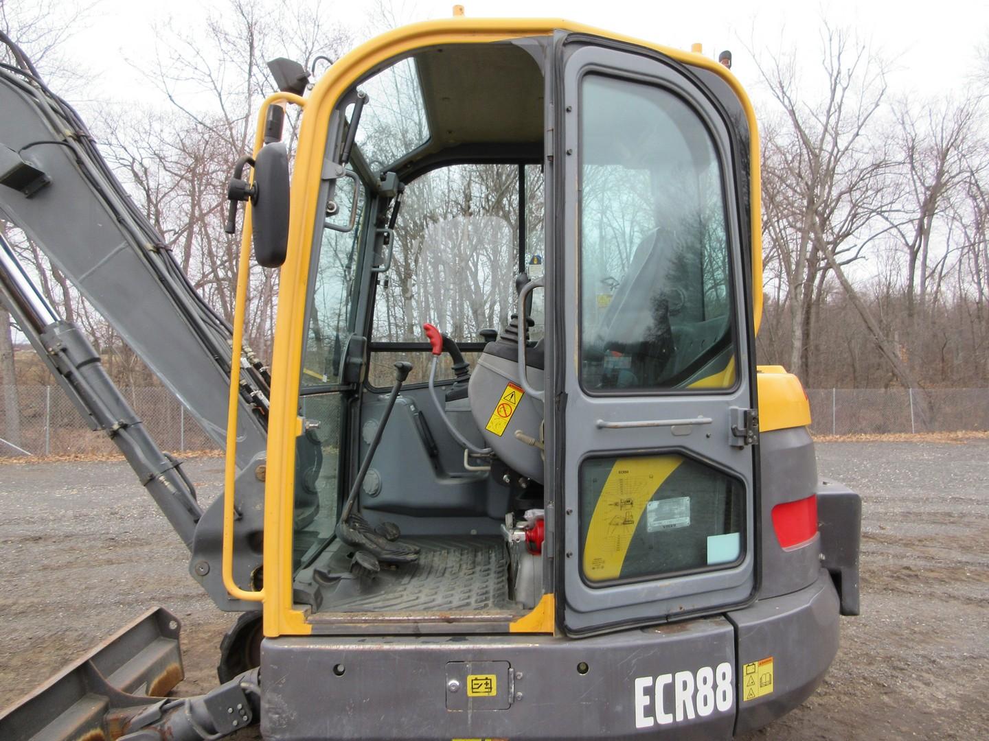 2008 Volvo ECR88 Hydraulic Excavator