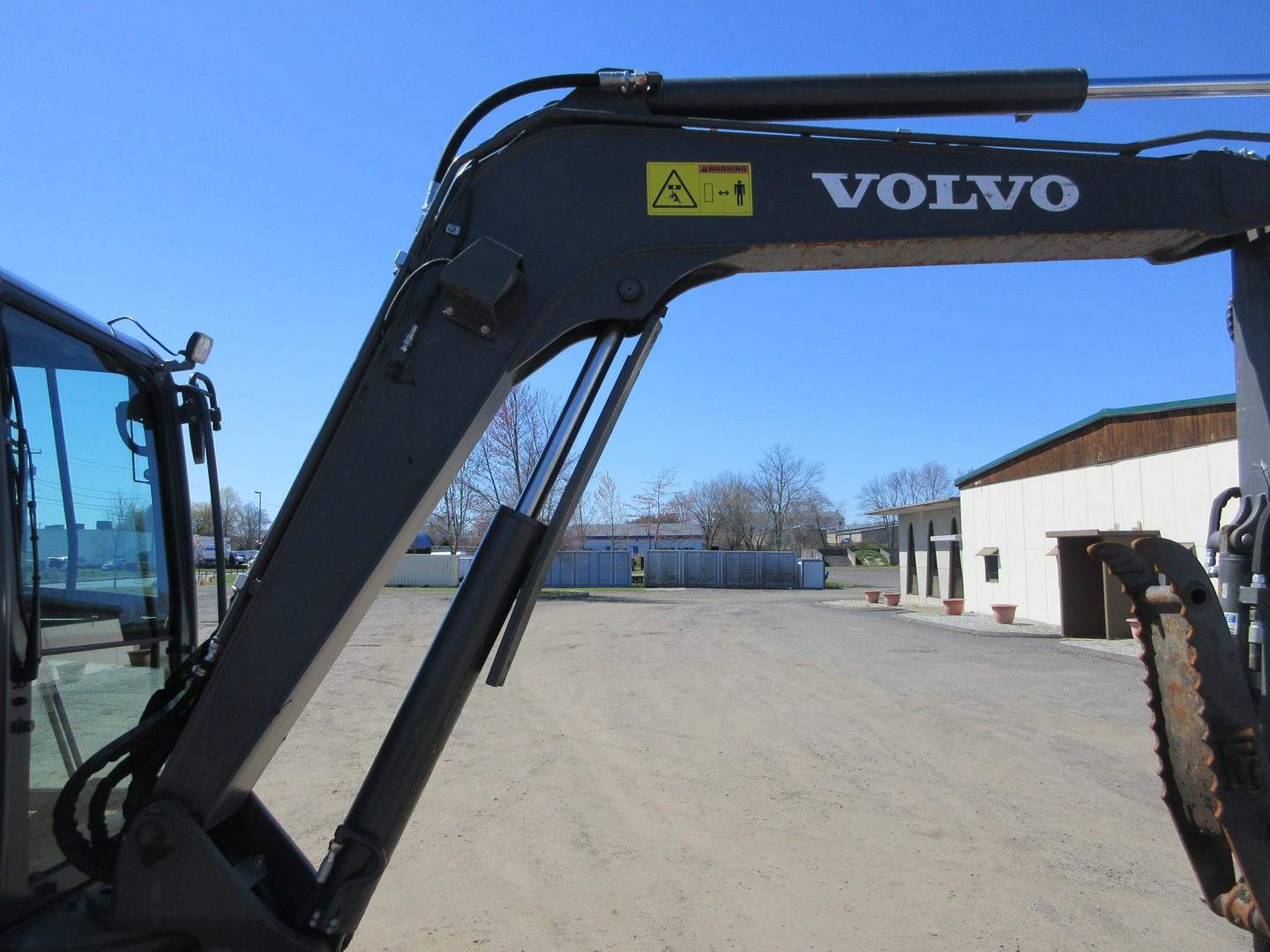 2022 Volvo EC60E Mini Excavator