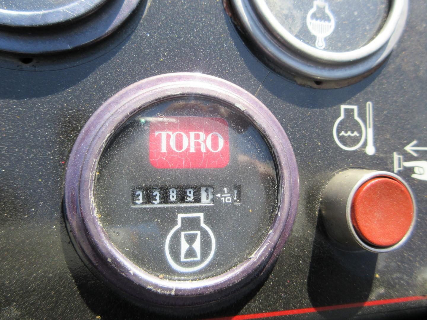 Toro Groundsmaster 3000D Ride On Sweeper