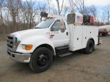 2005 Ford F-750 XLT S/A Service Truck