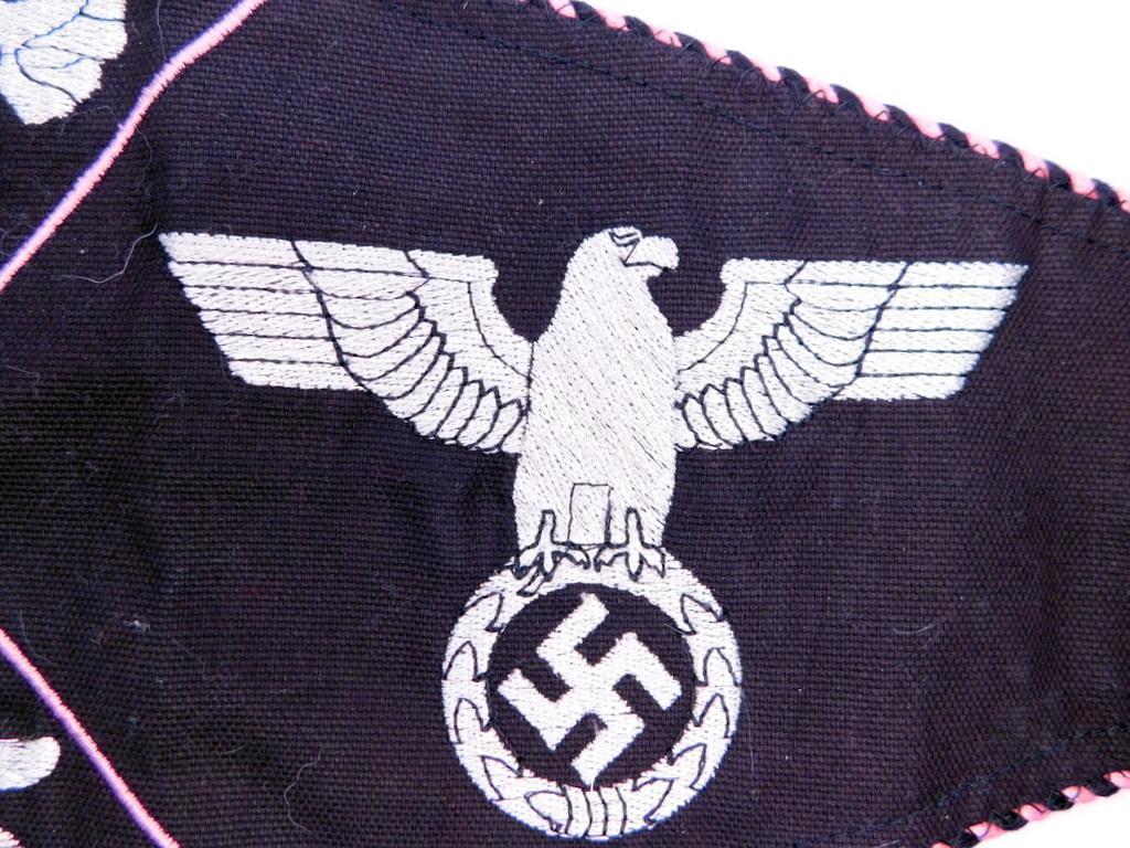 German WWII Army 5th Panzer Division Officers Staff Car Pennant