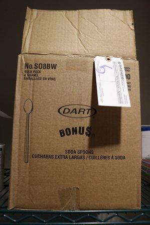 Half a box of Dart soda spoons