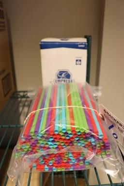 2 packages straws