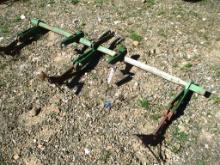 JD 3 POINT 3 SHANK CULTIVATOR