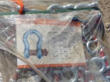 PALLET OF ASSORTED 3/4- 1 1/4 SCREW PIN SHACKLES