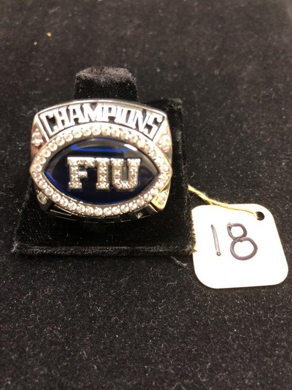 (AUTHENTIC) 2010 FIU FOOTBALL CHAMPIONSHIP RING