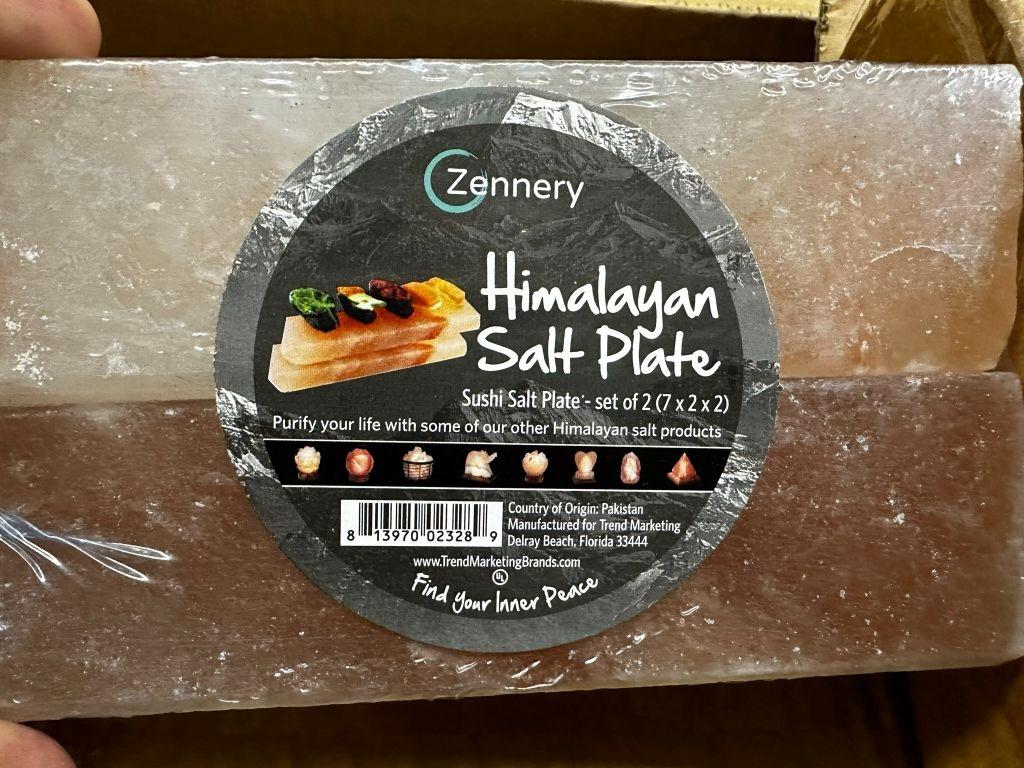 ZENNERY HIMALAYAN SUSHI SALT PLATE SET OF 2 (NEW)