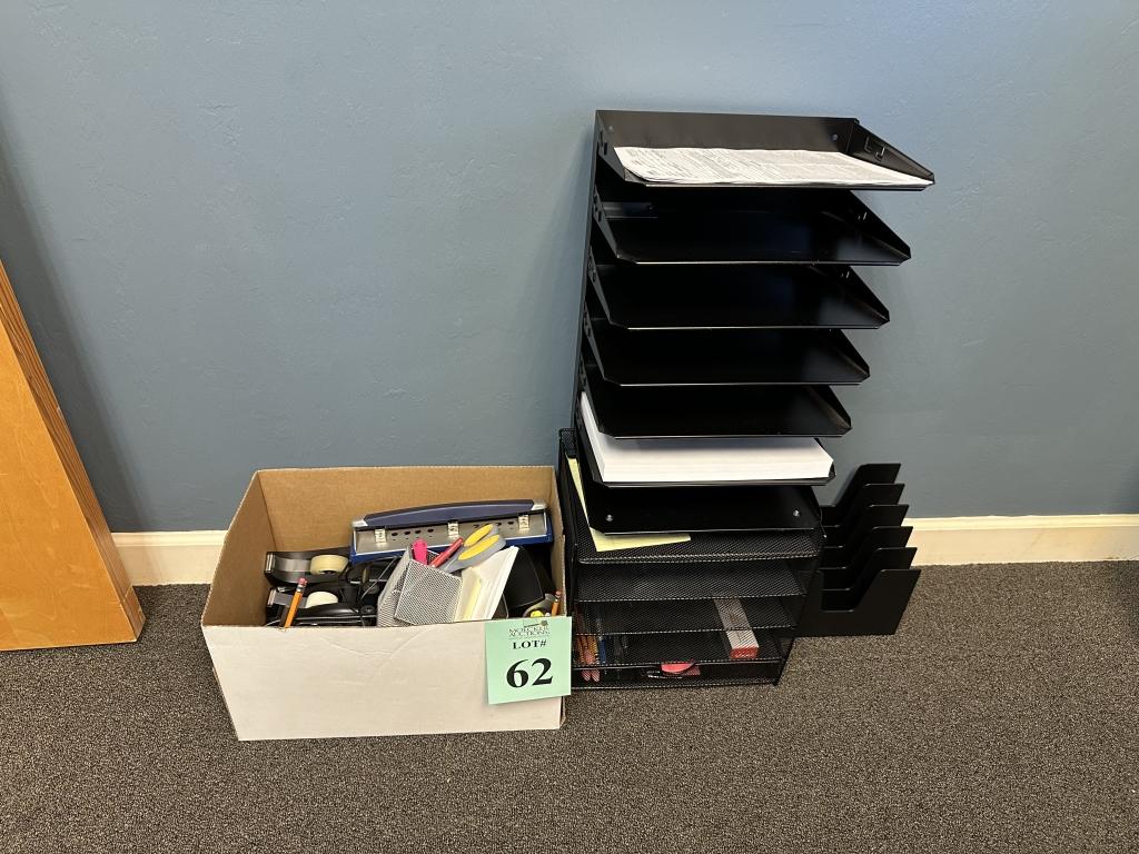 LOT CONSISTING OF: MISCELLANEOUS OFFICE SUPPLIES