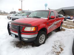 1999 Ford pickup extended cab, red, F150, V8 triton engine, auto, 5.4L, 4WD