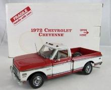 Danbury Mint 1/24 1972 Chevrolet Cheyenne Pickup Truck Diecast MIB