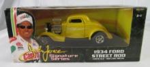American Muscle 1:18 Diecast John Force 1934 Ford Street Rod