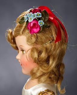 Composition "Sonja Henie" with Stunning Coiffure and Beautiful Complexion in Original Box 500/700