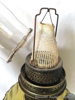 Pedestal Kerosene Lamp: Antique Carnival glass pedestal. Aladdin Model B Nu-Type burner. Aladdin