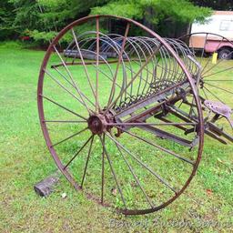 8' dump rake with nice 56" iron wheels. Great for display or for components.