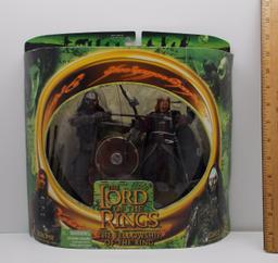 Boromir/Lurtz 2 Figure Lord of the Rings Action Exclusive Boxed Set