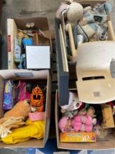 Large lot of assorted items/ toys