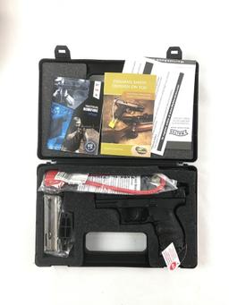 Walther Model P22 .22 Cal Semi-Auto Pistol with Case