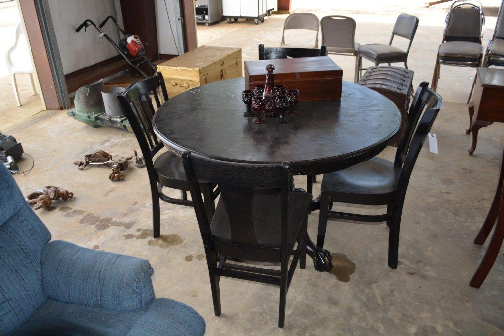 KITCHEN TABLE W/4 CHAIRS