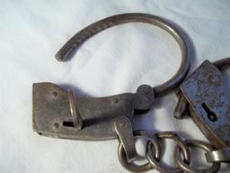 Old West Police Handcuffs Shackles With Working Key Chrome Metal Handcuffs Adjustable Cuffs