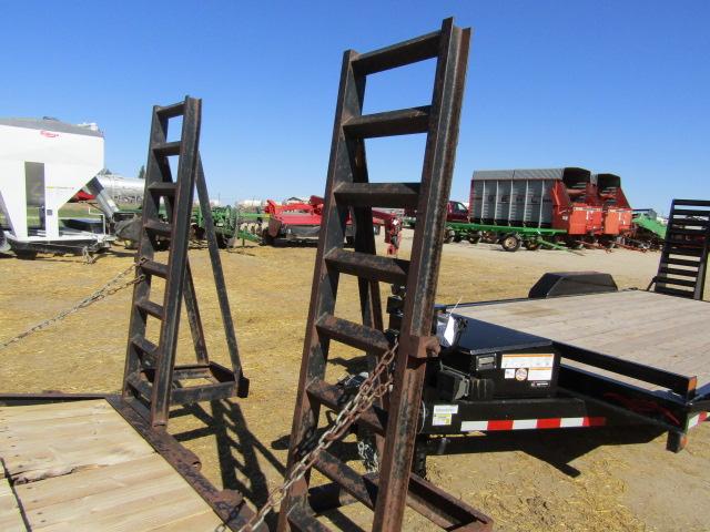 1593. 251-432. 04 TOPLINE 18 FT. TANDEM AXLE TRAILER, RAMPS. 83.5 INCHES BE