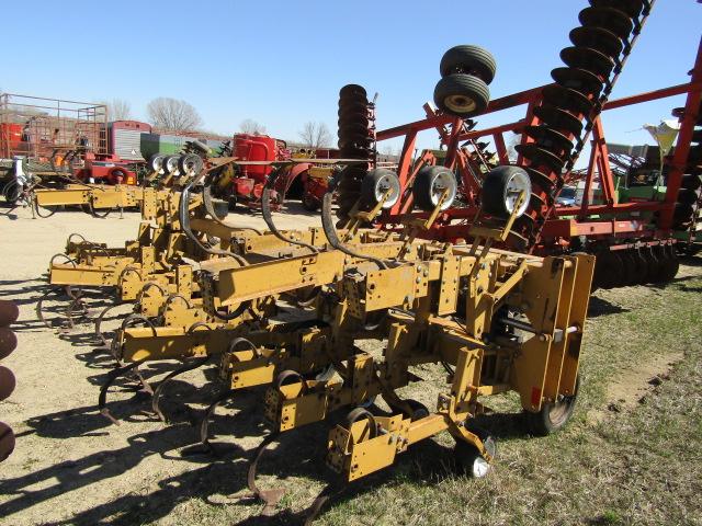 1710. 359-798. ALLOWAY 16 R X 22 INCH MOUNTED HYD. FOLD CULTIVATOR, TAX / S