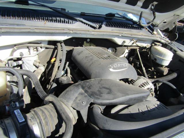 64. 2003 GMC 2500 ¾ TON 2 WHEEL DRIVE PICKUP, 6.0 LITER GAS, AT, NEW BRAKES