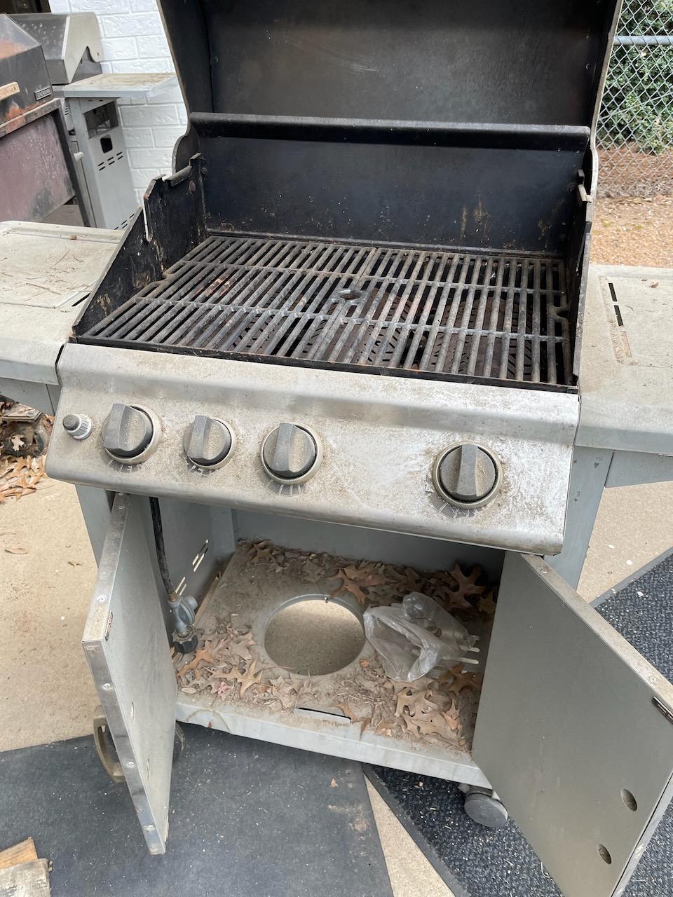 Broil-Mate Gas Grill