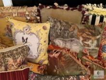 Decorative Lot of Pillows