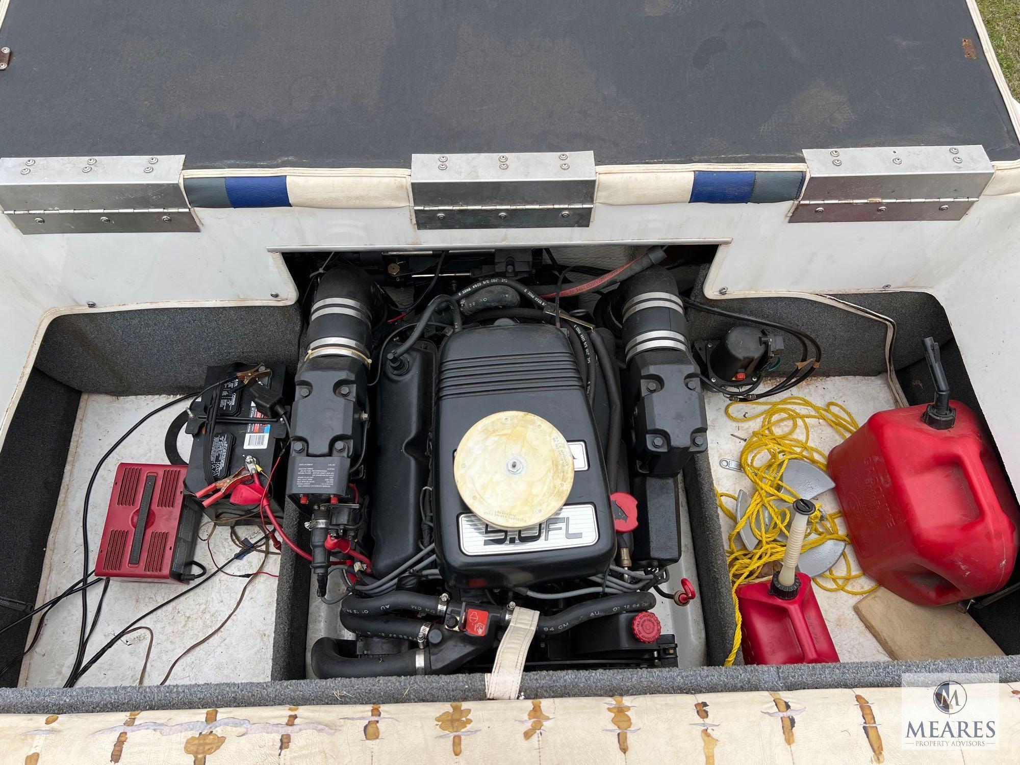 Rivera 220 Deck Boat with Volvo Penta 5.0L Inboard Motor and Trailer