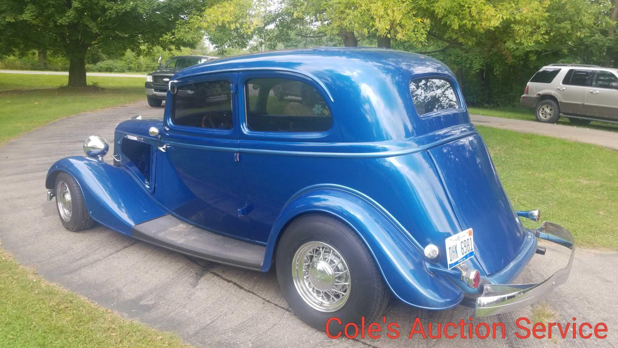 1934 Ford Victoria "Vicky" "Vic" in great condition. All steel body! Many features including custom