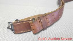 Antique leather military rifle sling in good condition. See photos for details.