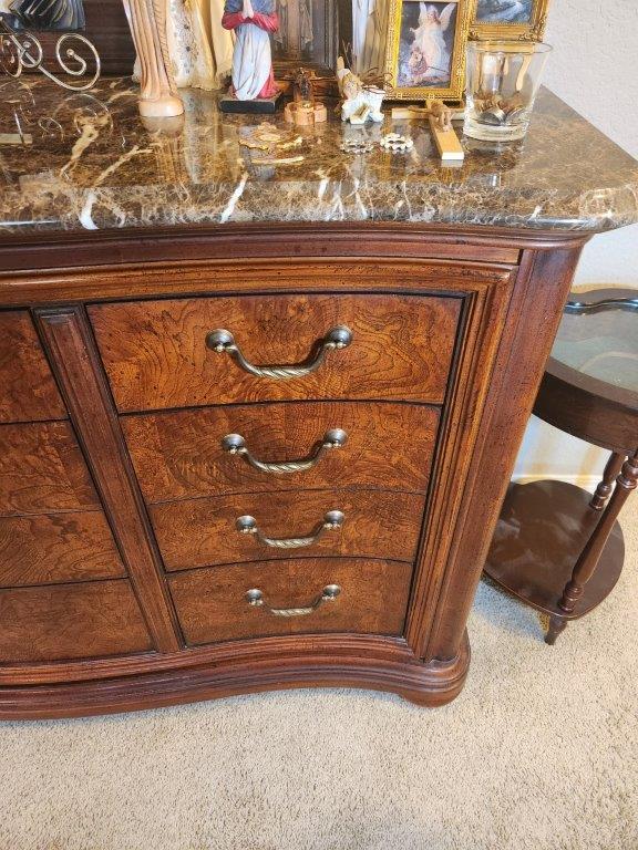 Thomasville "British Gentry" Drawer Dresser with Mirror and Marble Top