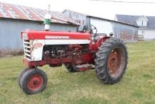IH FARMALL 460 Tractor
